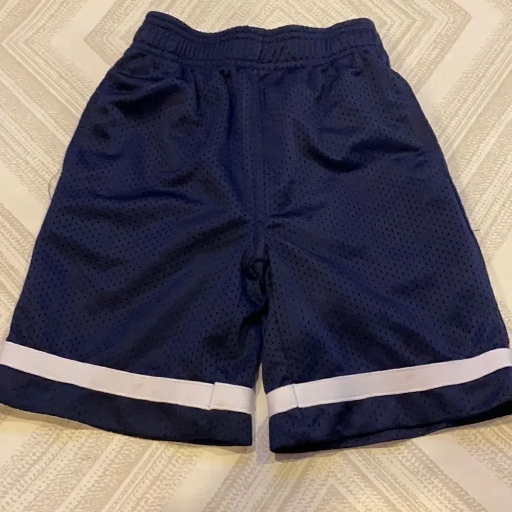 D Boys Navy Blue & White Mesh Athletic Shorts